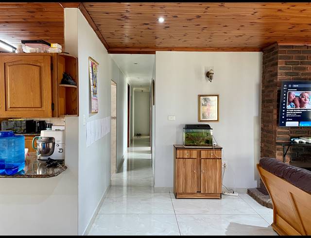 4 BEDROOM HOUSE FOR SALE IN WYEBANK